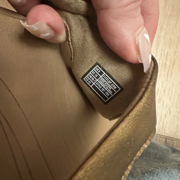 Fitflop Lunetta Bright Bronze Wobble Board Lightweight Thongs Sz 10 - Picture 4 of 7